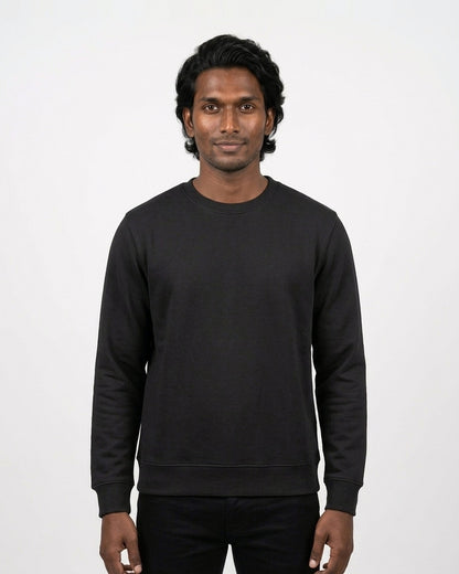 Sweatshirt in Black on deep skin — MULTITHREAD